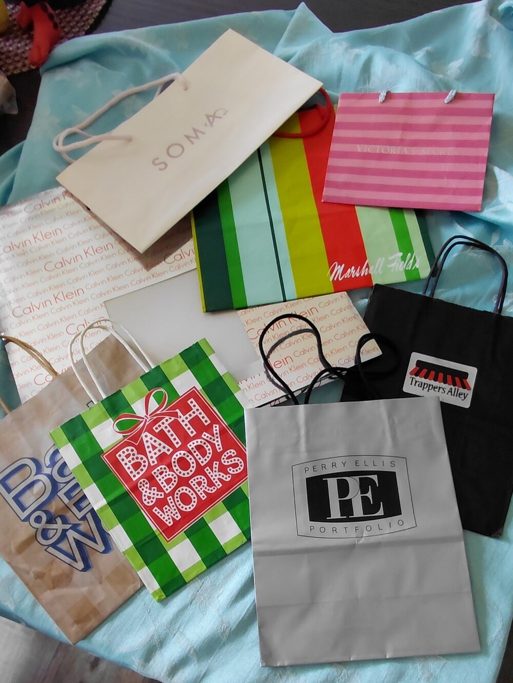 8 Different Gift Bags